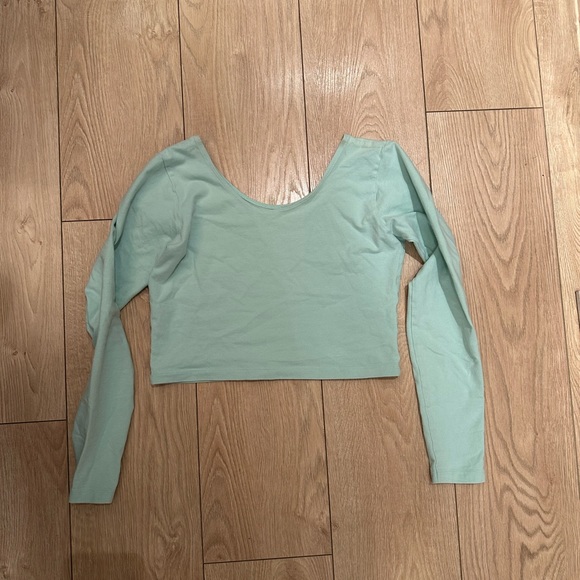 American Apparel long sleeve cropped top - Picture 8 of 8